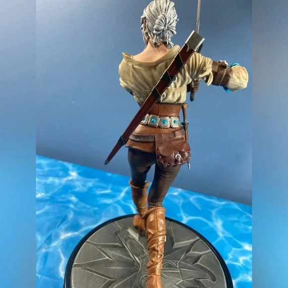 The Witcher 3: Wild Hunt - Dark Horse Series 1 Figure / Statue - Ciri - Rare - Picture 8 of 15